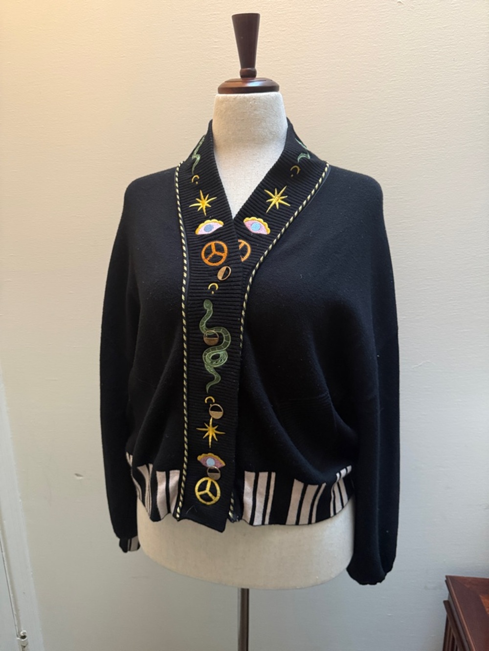 Black Embroidered Shawl-Collar Women’s Sweater
